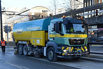 Reinigung einer Baustellenausfahrt