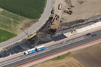 Ausbau Nationalstrasse 4 auf vier Spuren Blick von oben