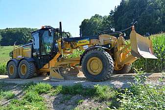 Wegeunterhalt mit Motorgrader